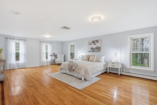 11 Alison Way, Andover, MA 01810