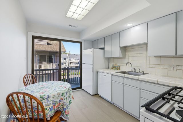 621 Ocean Avenue 214, Bradley Beach, NJ 07720