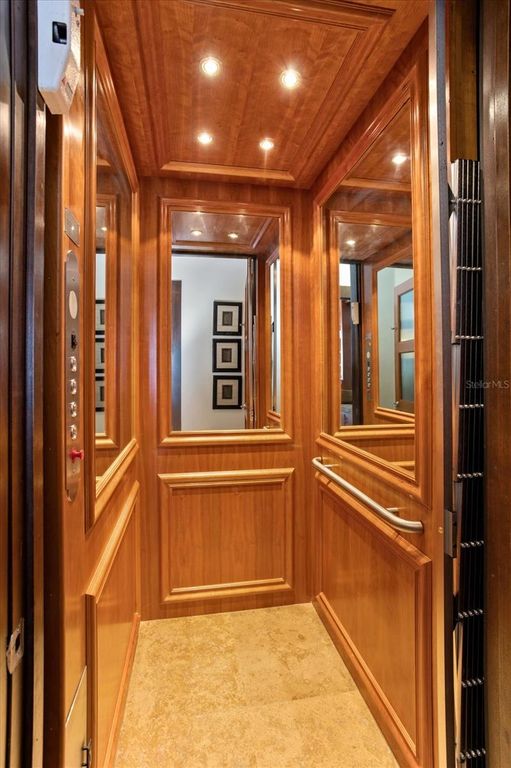 Image 26 of property listing at 5192 VARDON DRIVE, Windermere, FL 34786