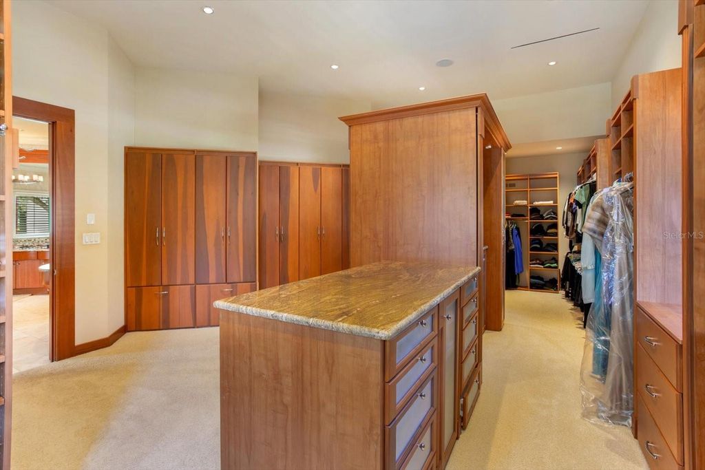 Image 31 of property listing at 5192 VARDON DRIVE, Windermere, FL 34786