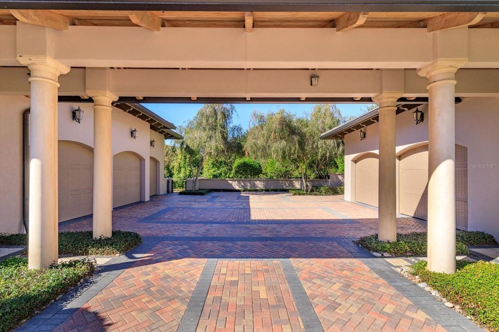 Image 48 of property listing at 5192 VARDON DRIVE, Windermere, FL 34786