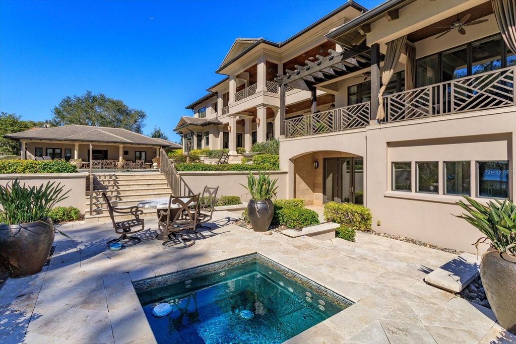 Image 8 of property listing at 5192 VARDON DRIVE, Windermere, FL 34786