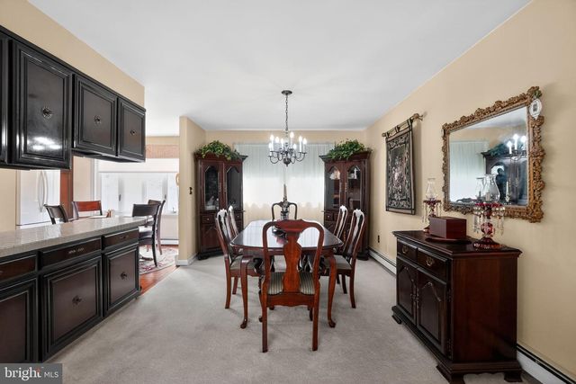 1000 BROOKWOOD DR, Pottstown, PA 19464