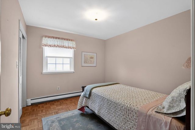 1000 BROOKWOOD DR, Pottstown, PA 19464