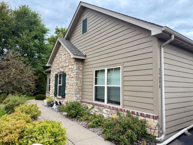 24098 Rivers Edge Road, Rogers, MN 55374