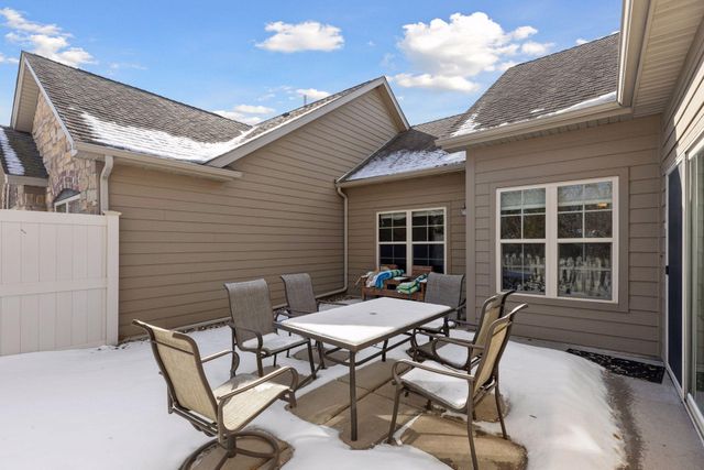 24098 Rivers Edge Road, Rogers, MN 55374