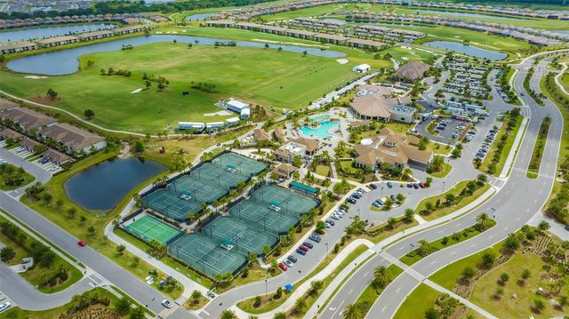 6137 CESSNA RUN, Bradenton, FL 34211