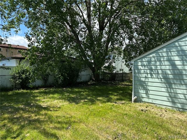 7 Joseph Street, Cheektowaga, NY 14225