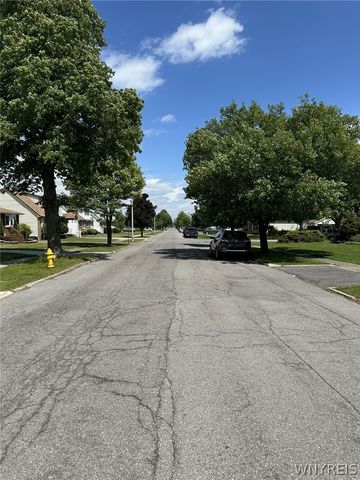 7 Joseph Street, Cheektowaga, NY 14225