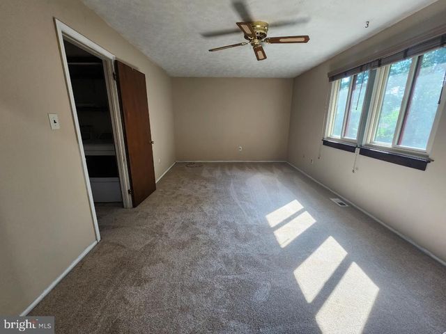 38 DESMOND RUN, Sicklerville, NJ 08081