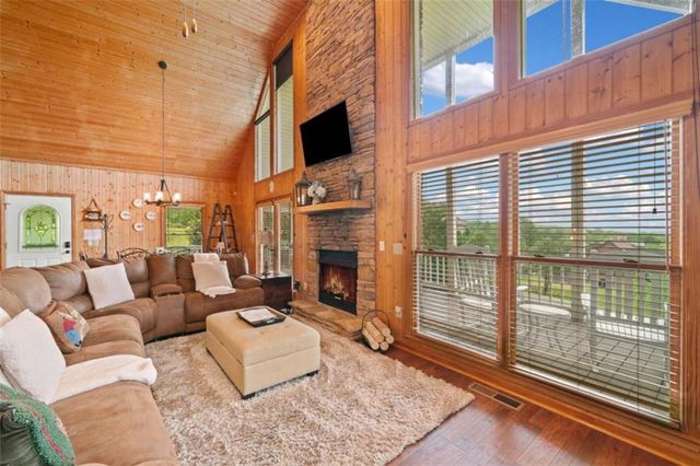 82 Emelia Drive, Morganton, GA 30560