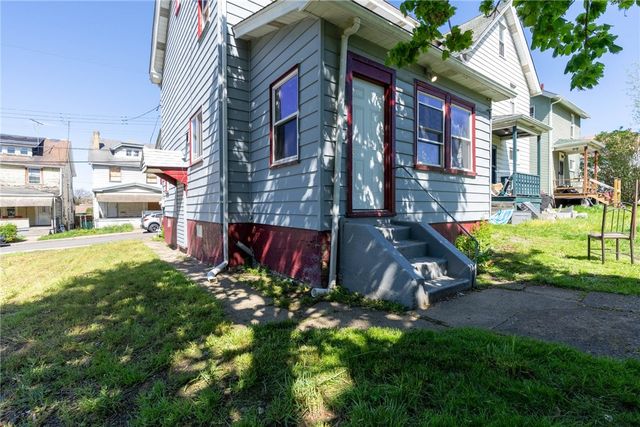 1123 Craig St, Mckeesport, PA 15132