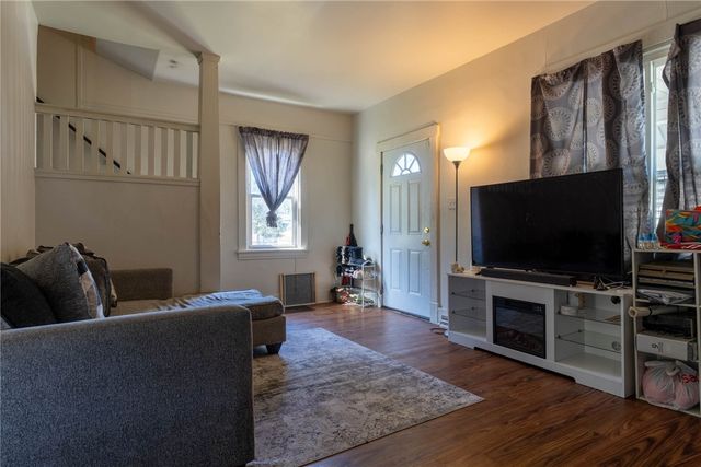 1123 Craig St, Mckeesport, PA 15132