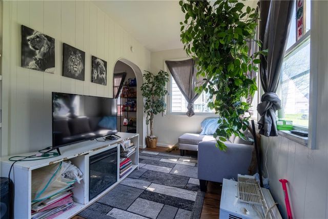 1123 Craig St, Mckeesport, PA 15132