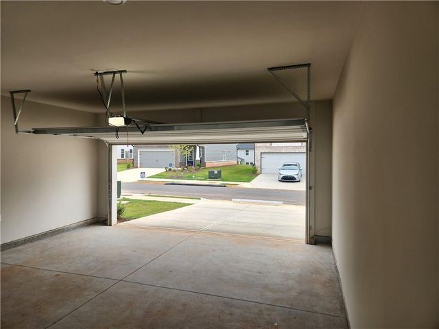 2576 Double Oak Trail, Lawrenceville, GA 30045