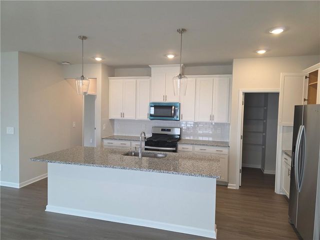 2576 Double Oak Trail, Lawrenceville, GA 30045