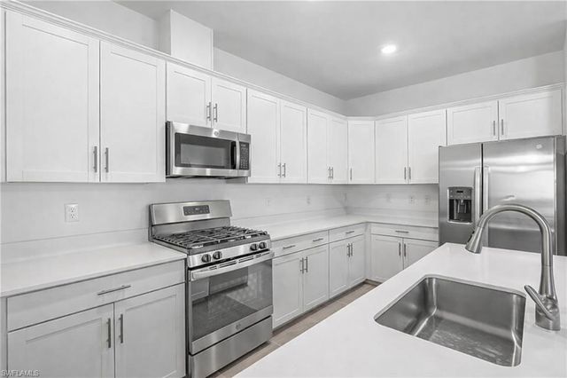 18311 Ridgeline DR, Estero, FL 33928