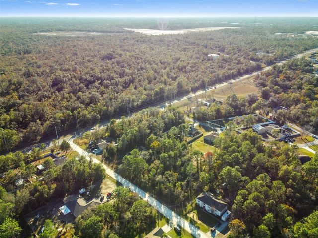 11087 HEMLOCK WARBLER ROAD, Weeki Wachee, FL 34614