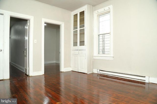 690 E PHILADELPHIA ST, York, PA 17403