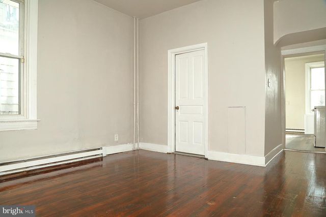 690 E PHILADELPHIA ST, York, PA 17403