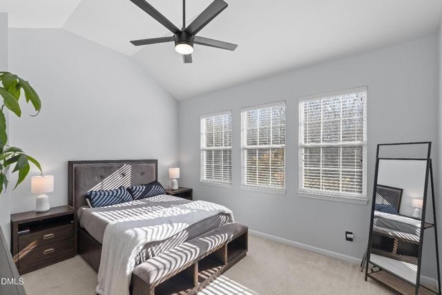 905 Shefford Town Drive, Rolesville, NC 27571