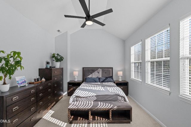 905 Shefford Town Drive, Rolesville, NC 27571