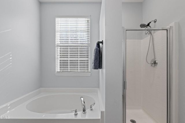 905 Shefford Town Drive, Rolesville, NC 27571