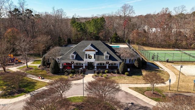 905 Shefford Town Drive, Rolesville, NC 27571