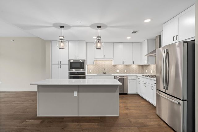 2511 Willowick Road 814, Houston, TX 77027