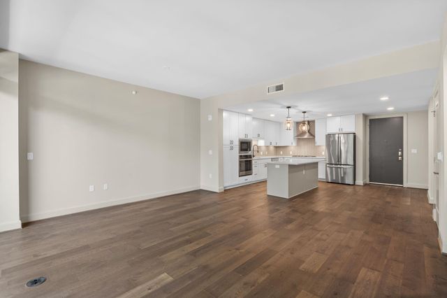 2511 Willowick Road 814, Houston, TX 77027