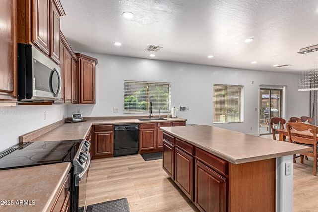 43501 W BLAZEN Trail, Maricopa, AZ 85138
