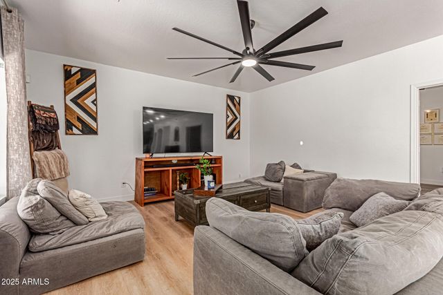43501 W BLAZEN Trail, Maricopa, AZ 85138