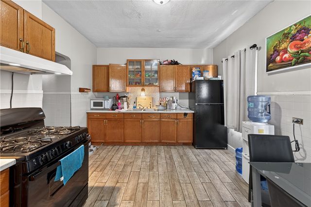 71 Wilson Street, Providence, RI 02907