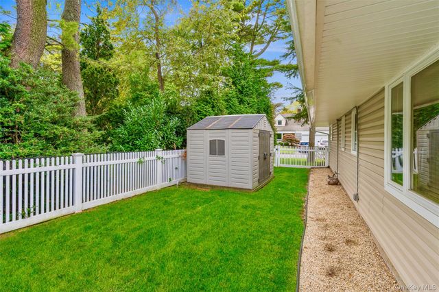 262 Channon Road, Hewlett, NY 11557