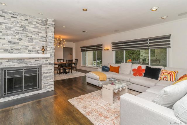 262 Channon Road, Hewlett, NY 11557