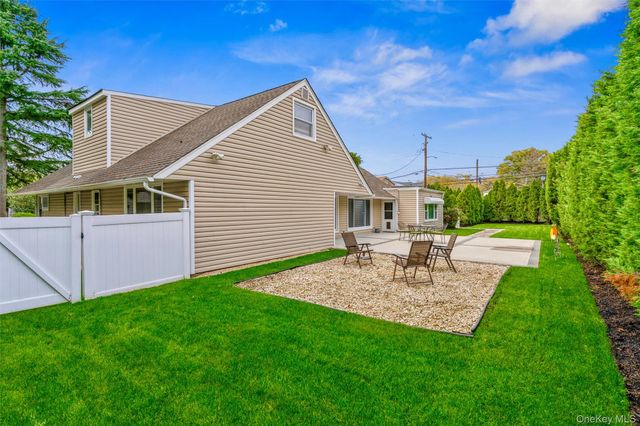 262 Channon Road, Hewlett, NY 11557