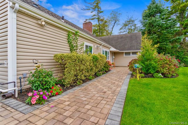 262 Channon Road, Hewlett, NY 11557