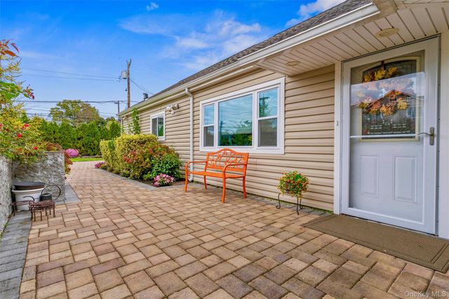 262 Channon Road, Hewlett, NY 11557