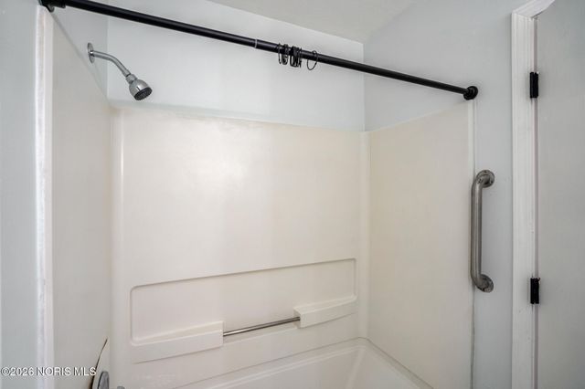 127 W Bancroft Street, Toledo, OH 43620