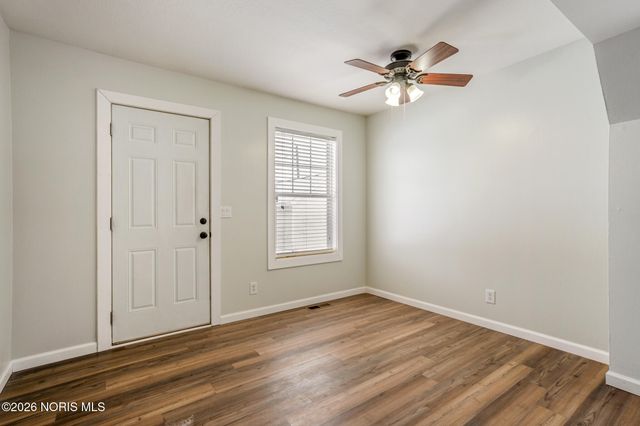 127 W Bancroft Street, Toledo, OH 43620