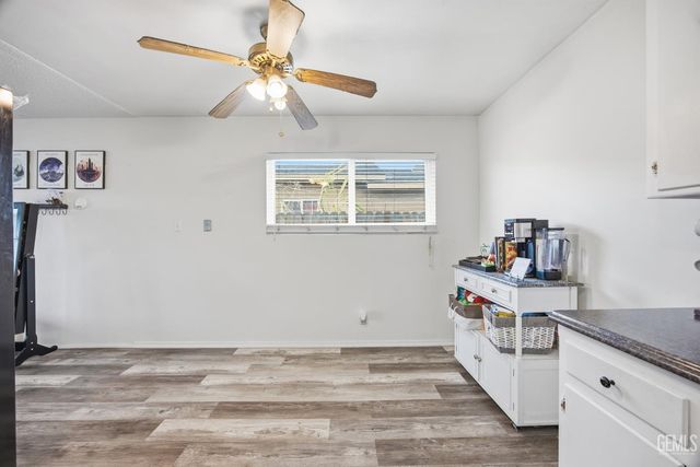 412 N Lincoln Street, Taft, CA 93268