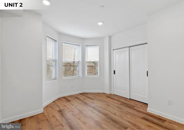 1150 S 52ND ST, Philadelphia, PA 19143