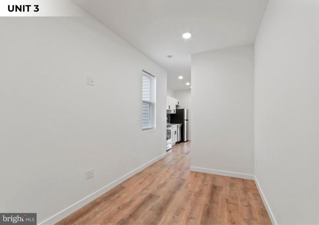 1150 S 52ND ST, Philadelphia, PA 19143