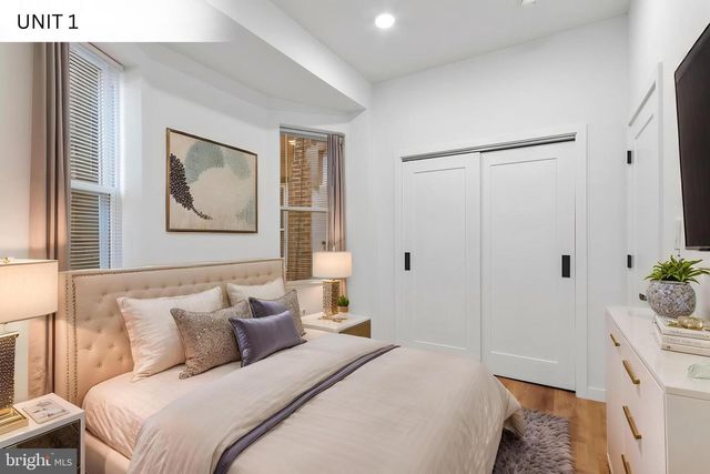 1150 S 52ND ST, Philadelphia, PA 19143