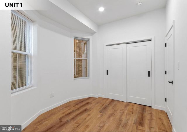 1150 S 52ND ST, Philadelphia, PA 19143