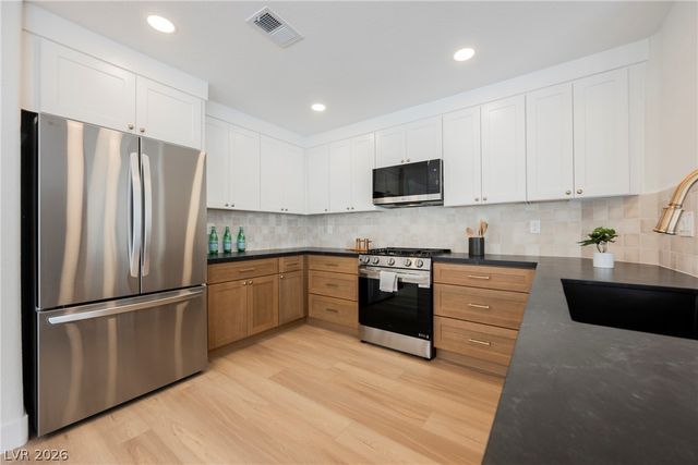 3415 Evening Sun Drive, Las Vegas, NV 89117