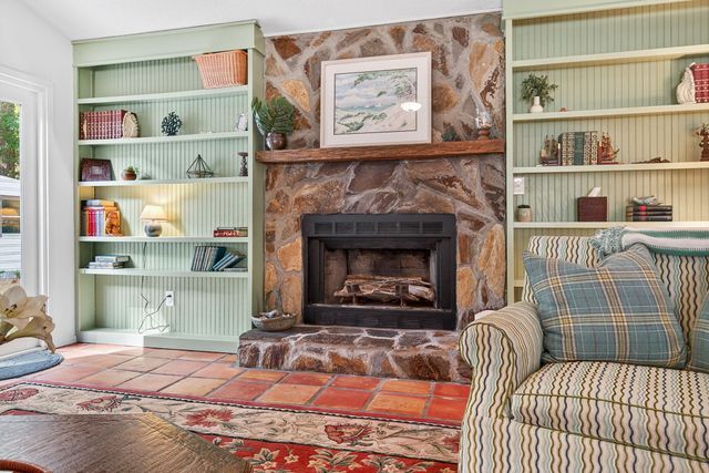 178 Mallet Bayou Road, Freeport, FL 32439