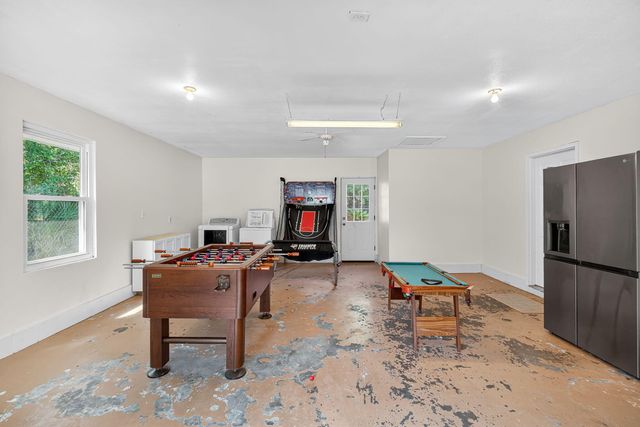 178 Mallet Bayou Road, Freeport, FL 32439