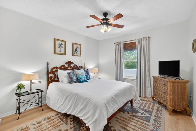 178 Mallet Bayou Road, Freeport, FL 32439