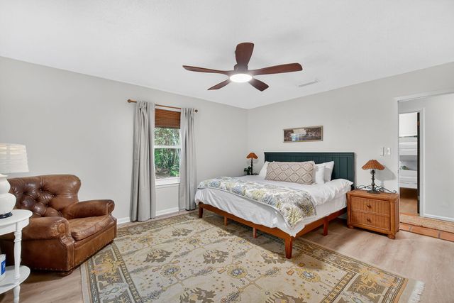 178 Mallet Bayou Road, Freeport, FL 32439